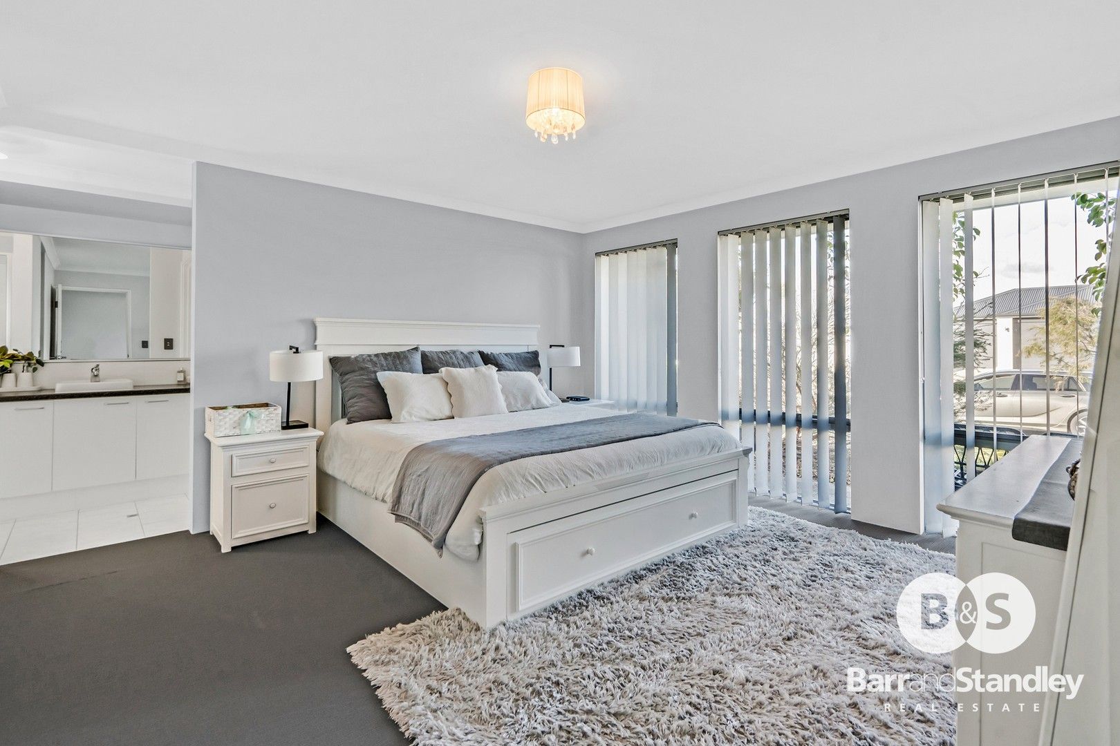 4 Rivergum Way, Glen Iris WA 6230, Image 1