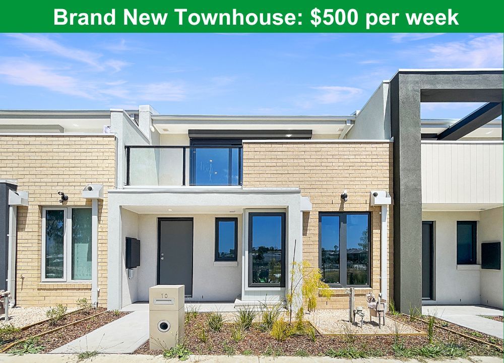 3 bedrooms Townhouse in 10 Keelangie Walk MERNDA VIC, 3754