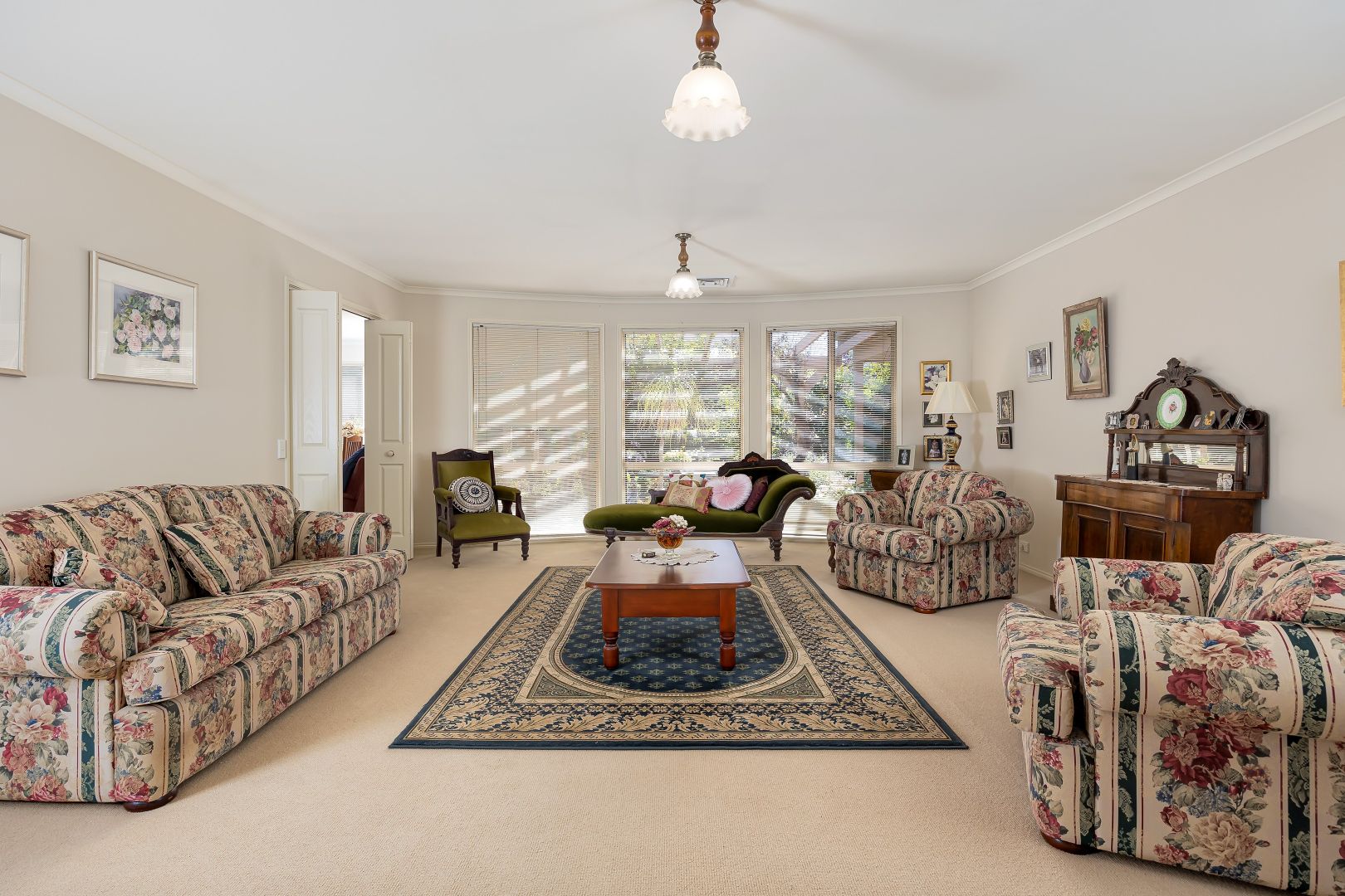 11 O'Hagan Street, Gundagai NSW 2722, Image 1