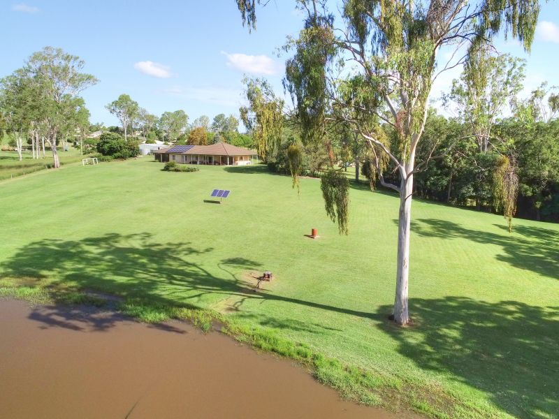 5 bedrooms Acreage / Semi-Rural in 2 Curtain Road PIE CREEK QLD, 4570