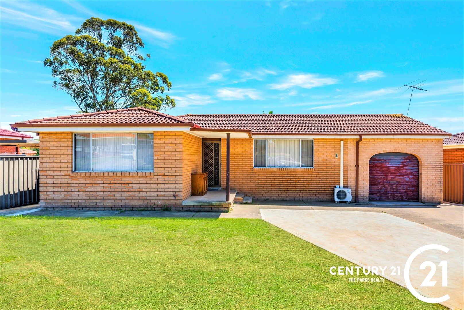 8 Pueblo Street, Greenfield Park NSW 2176, Image 1