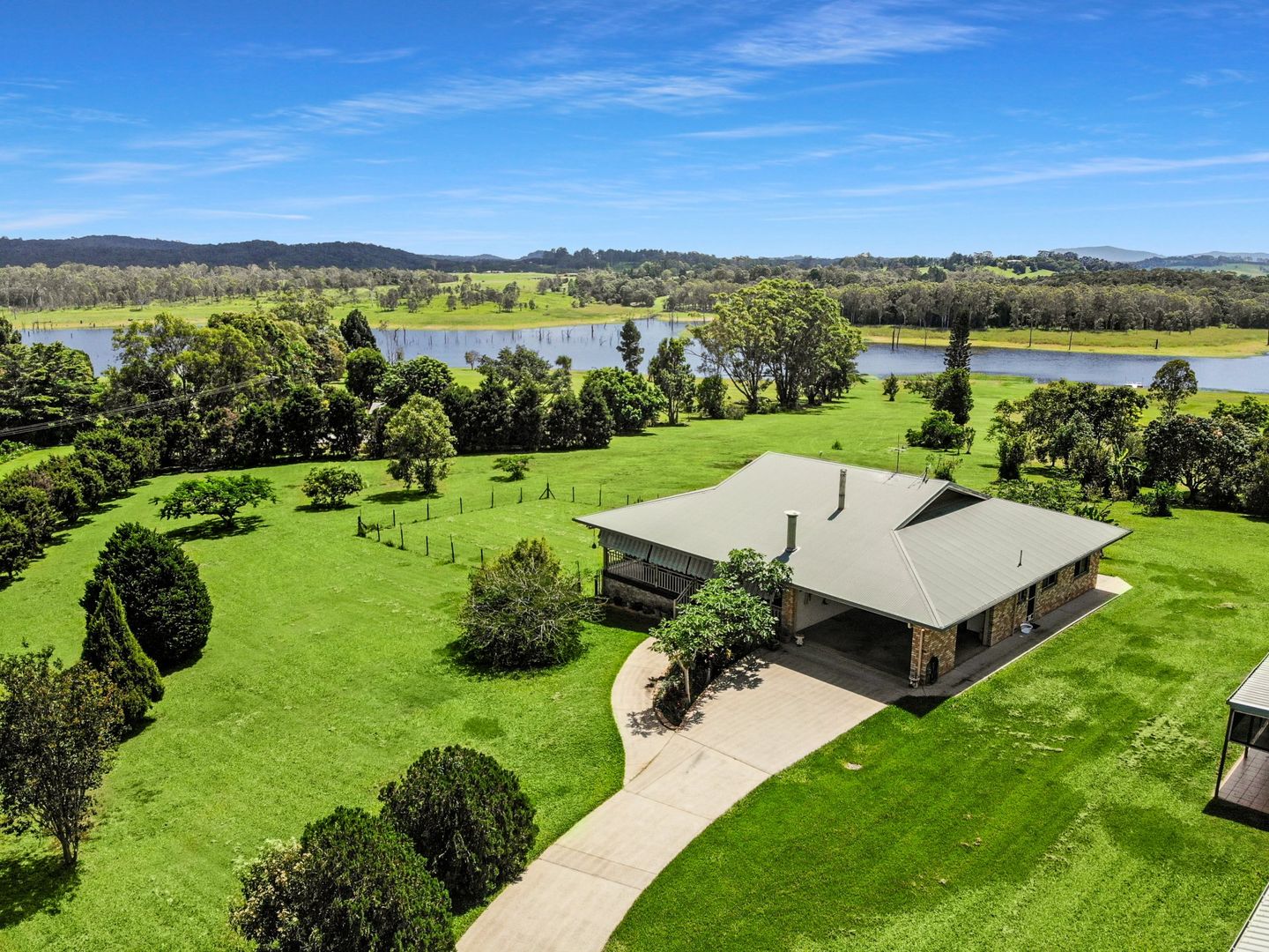 4 Old Boar Pocket Road, Barrine QLD 4872, Image 2