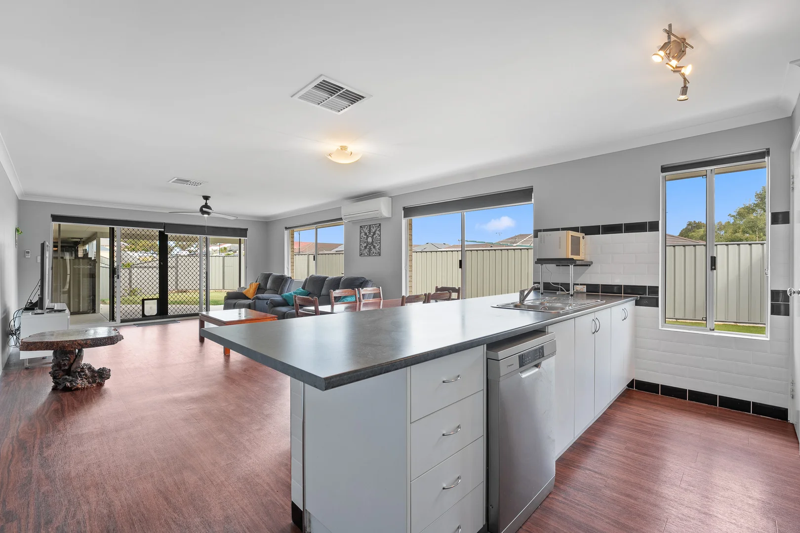 Additional image 11 of 40 Kingaroy Drive, Baldivis WA 6171