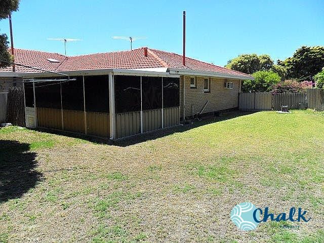 2/11B Frederick Street, Shoalwater WA 6169, Image 1