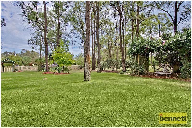 32 Archer Lane, WINDSOR DOWNS NSW 2756, Image 2