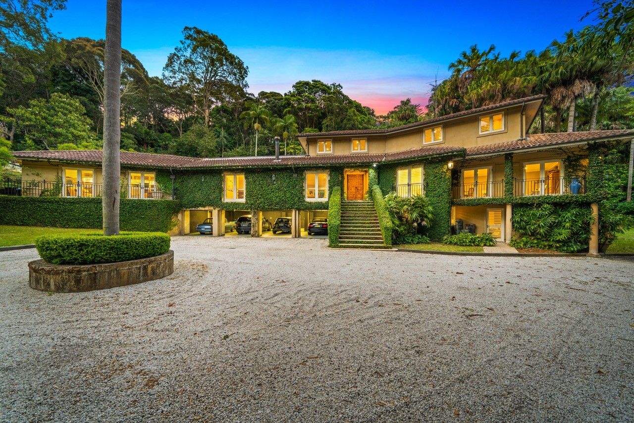 4 bedrooms House in 40 Ruskin Rowe AVALON BEACH NSW, 2107