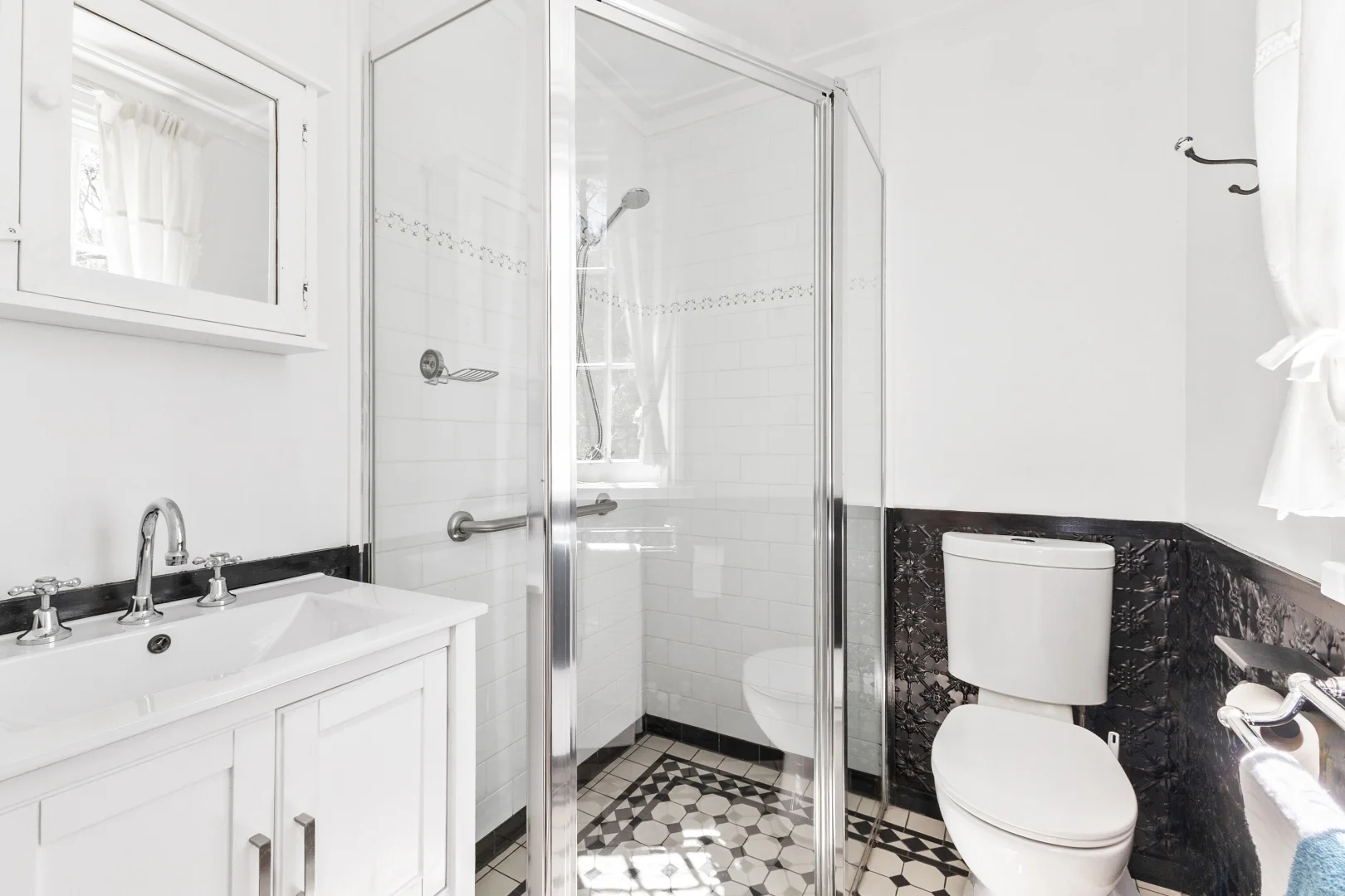 Additional image 20 of 196-198 Hat Hill Road, Blackheath NSW 2785