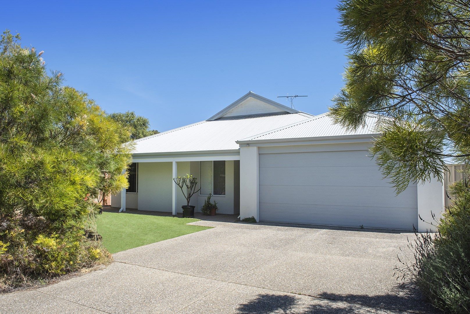 132 Beachfields Drive, Abbey WA 6280, Image 0