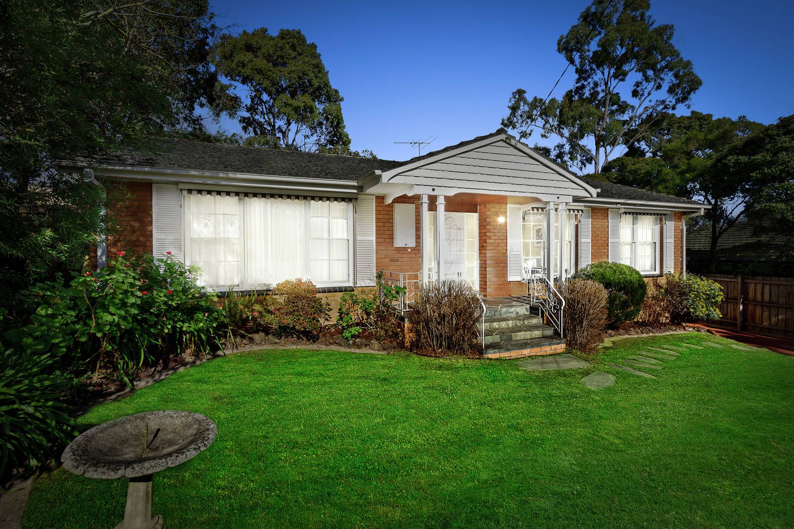 2 Wellington Avenue, Blackburn VIC 3130, Image 0