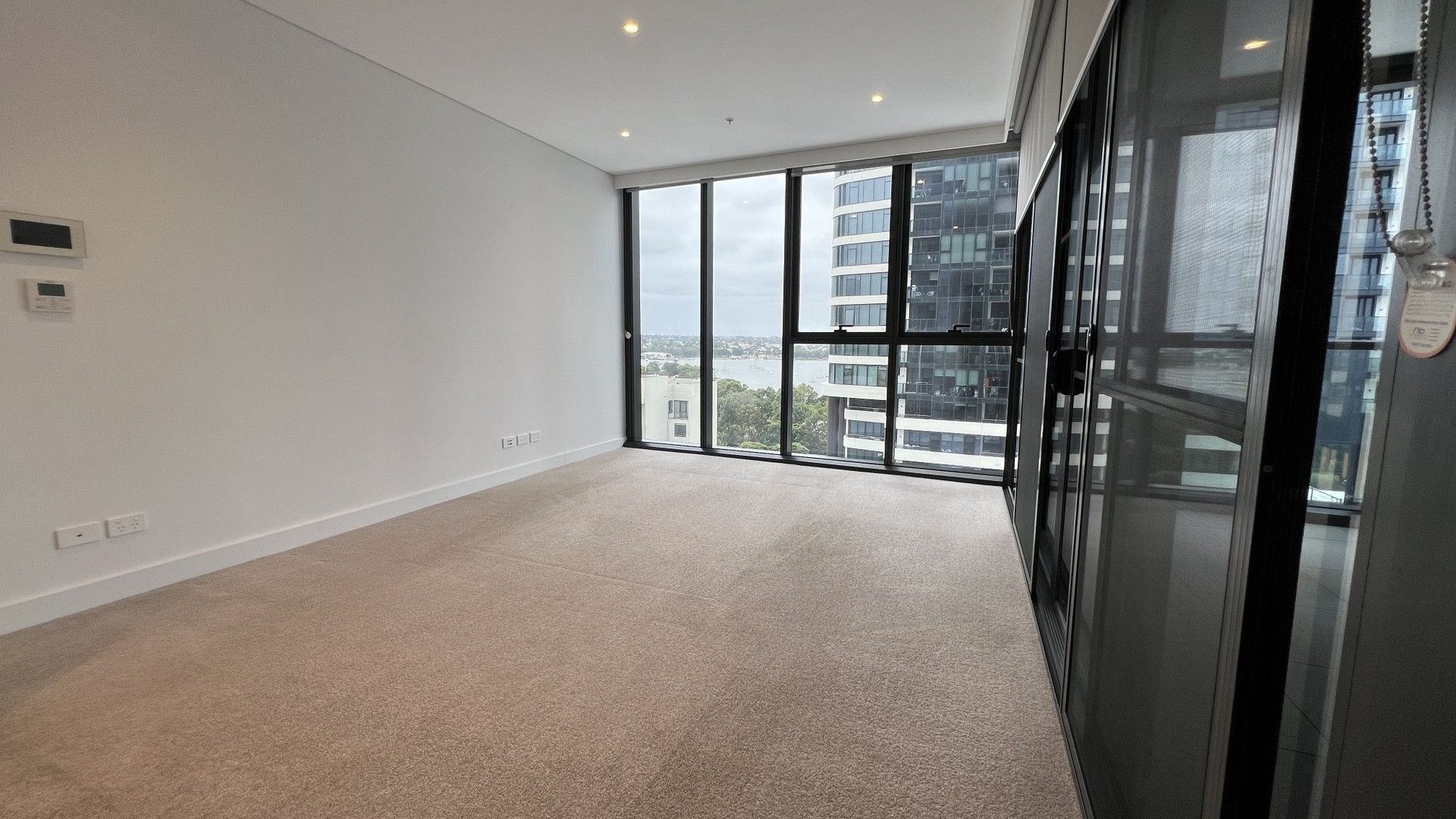 1 bedrooms Apartment / Unit / Flat in 901/21 Marquet street RHODES NSW, 2138
