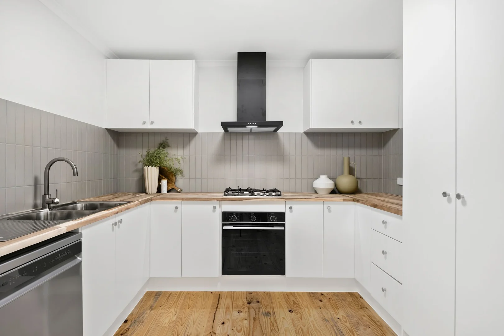 Additional image 4 of 31 Nanworen Crescent, Bell Park VIC 3215