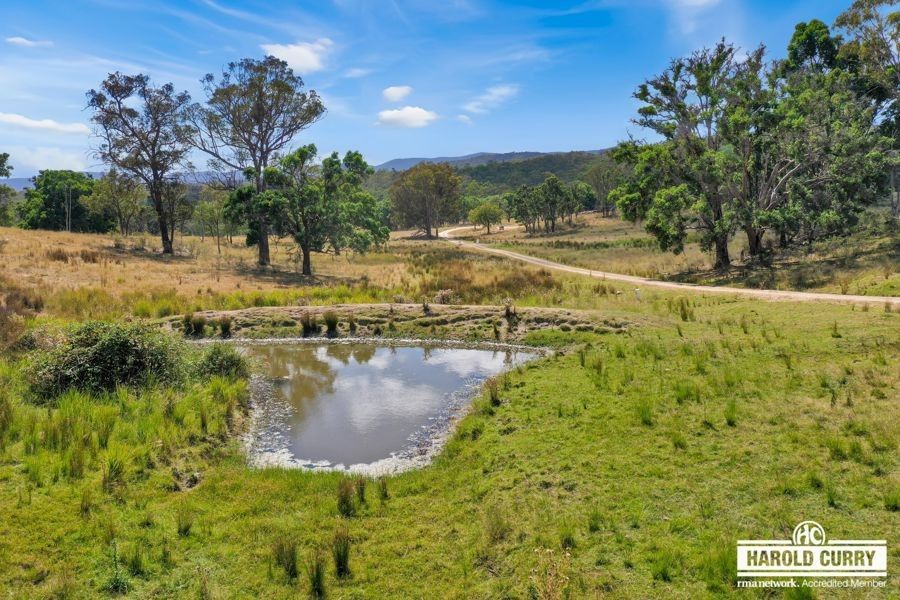 53 McCliftys Road, Tenterfield NSW 2372, Image 2