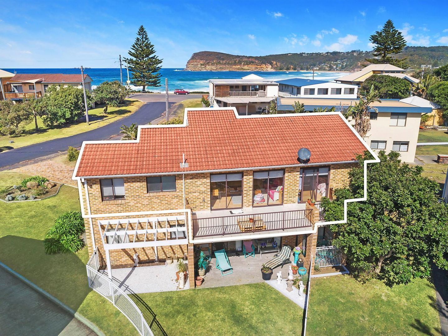 2/4 Del Mar Drive, Copacabana NSW 2251, Image 2