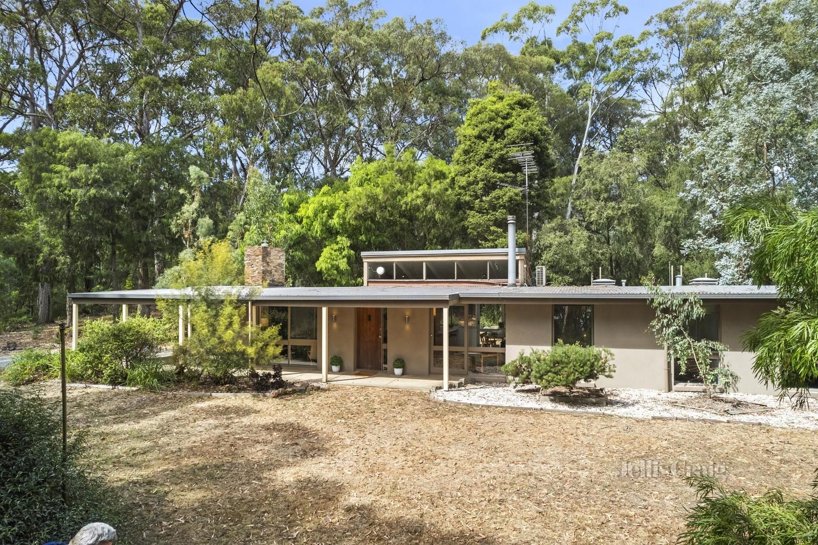 3 bedrooms House in 26 Harpers Road South WOODEND VIC, 3442