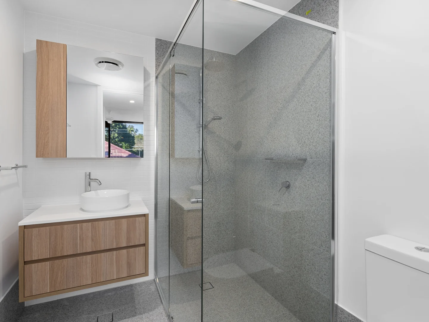 Additional image 7 of 410/186 Clarence Rd, Indooroopilly QLD 4068