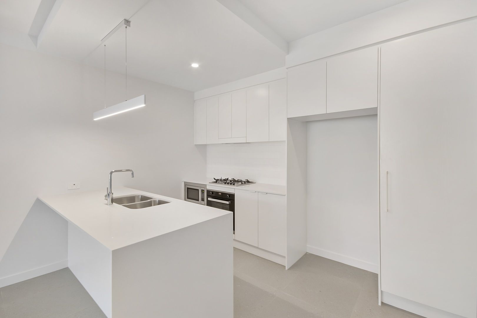 304/31 Mascar St, Upper Mount Gravatt QLD 4122 Apartment For Rent