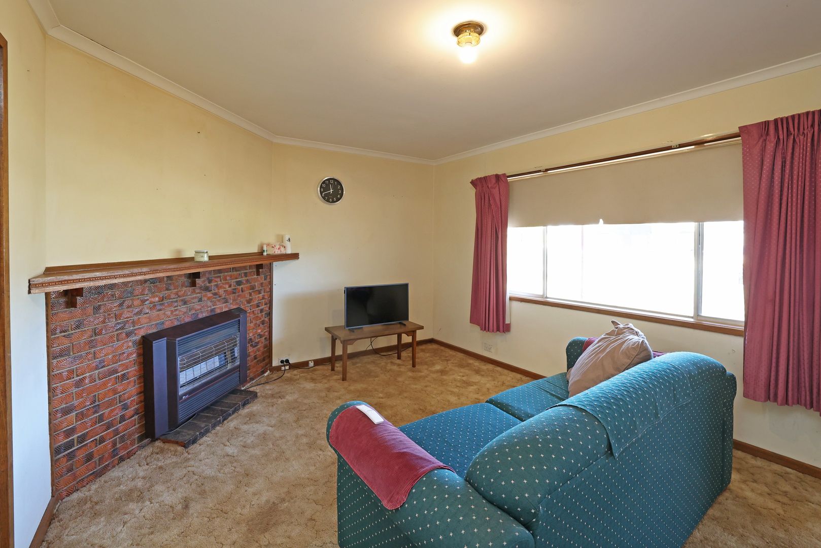 17 Henderson Street, Ouyen VIC 3490, Image 1