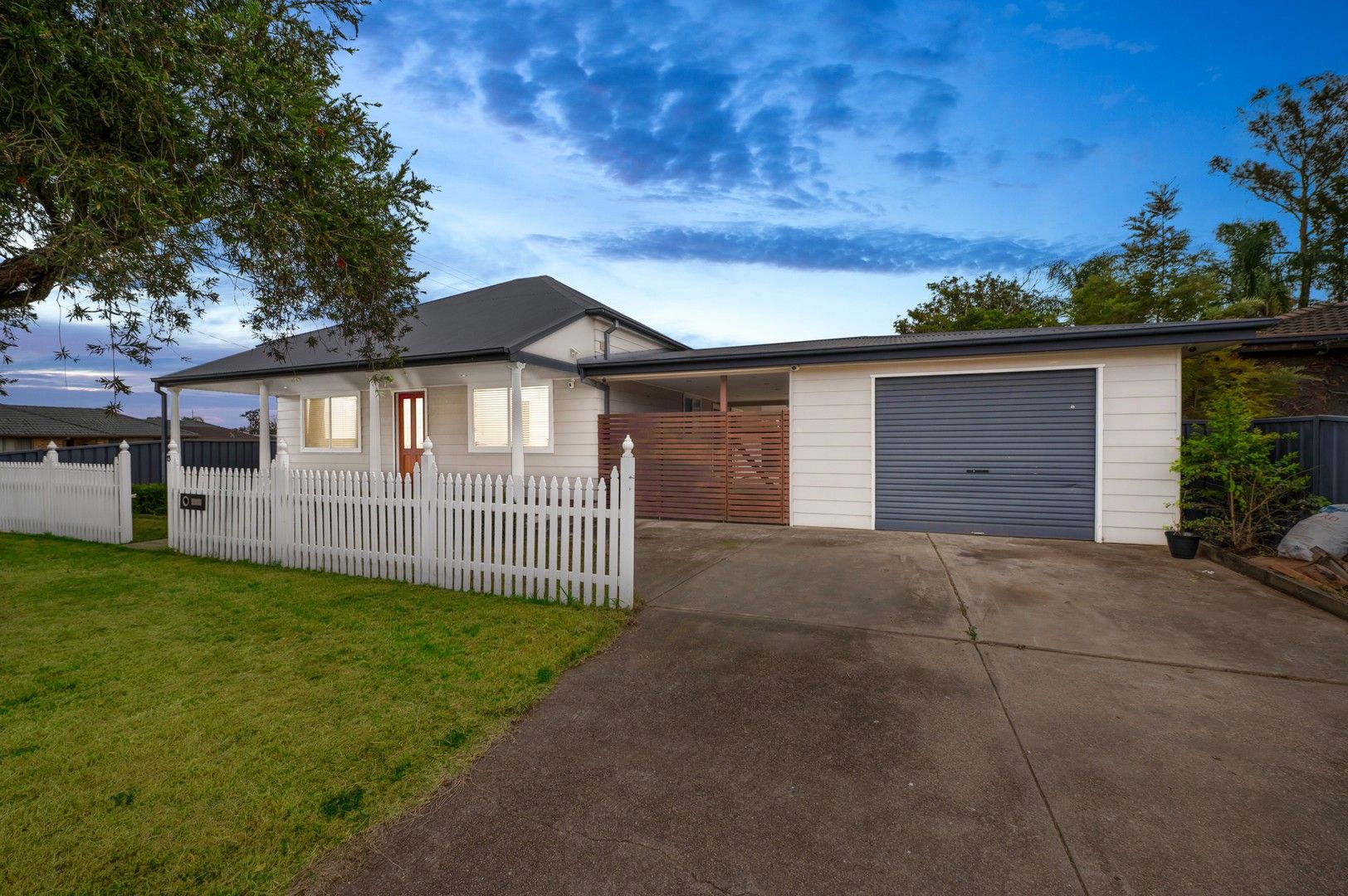 3 bedrooms House in 13 Trenchard Street HEDDON GRETA NSW, 2321