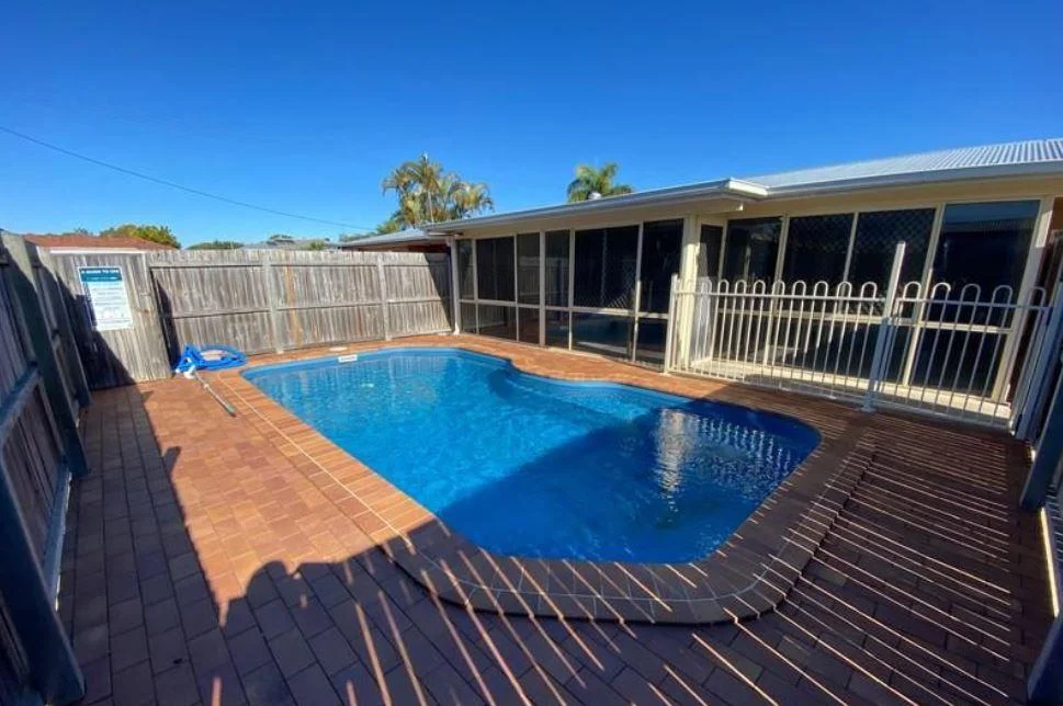 Primary image of Unit 2/12 Dix Street, Kepnock QLD 4670