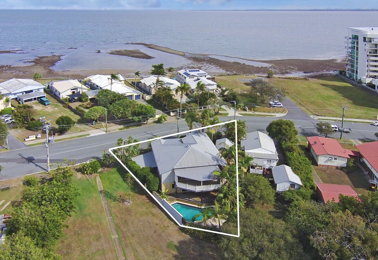 23 Woodcliffe Cres, Woody Point QLD 4019, Image 0