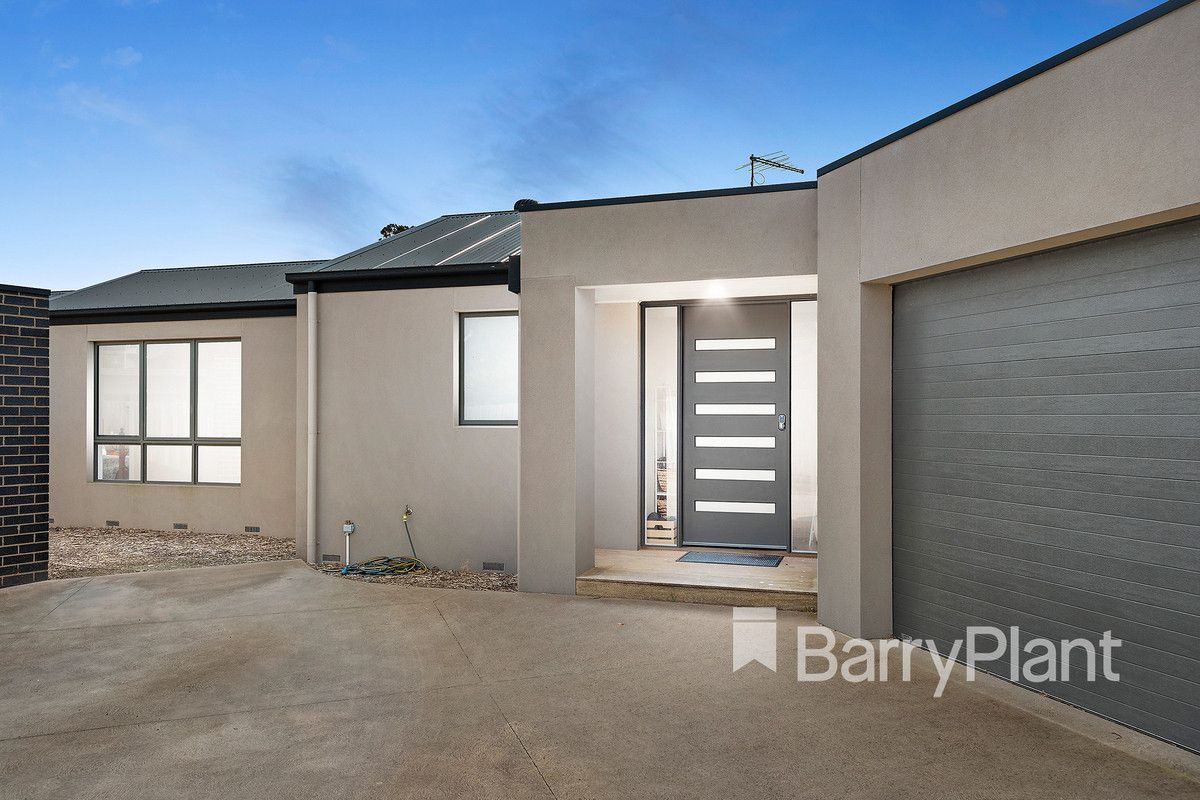 3 bedrooms House in 20a Irving Court CAPEL SOUND VIC, 3940