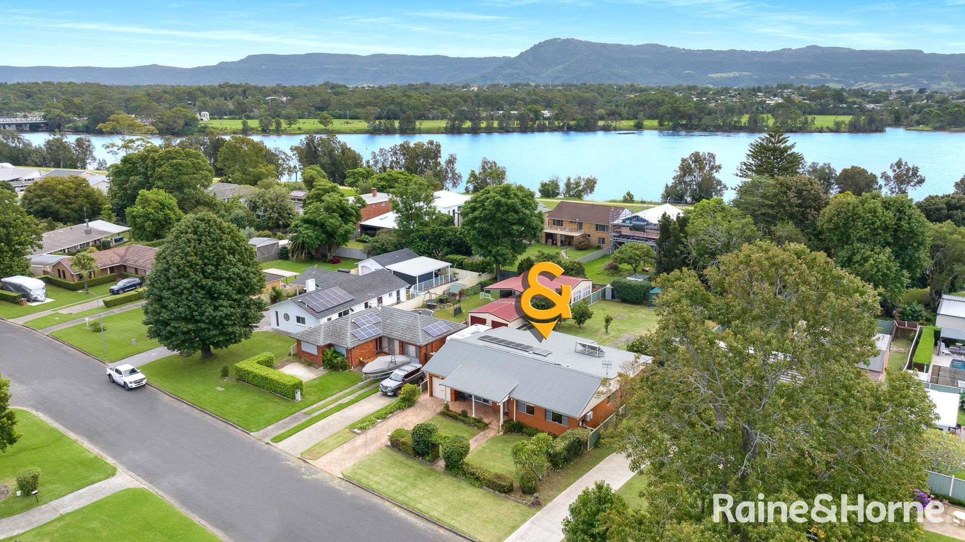 9 Lyrebird Drive, Nowra NSW 2541, Image 1