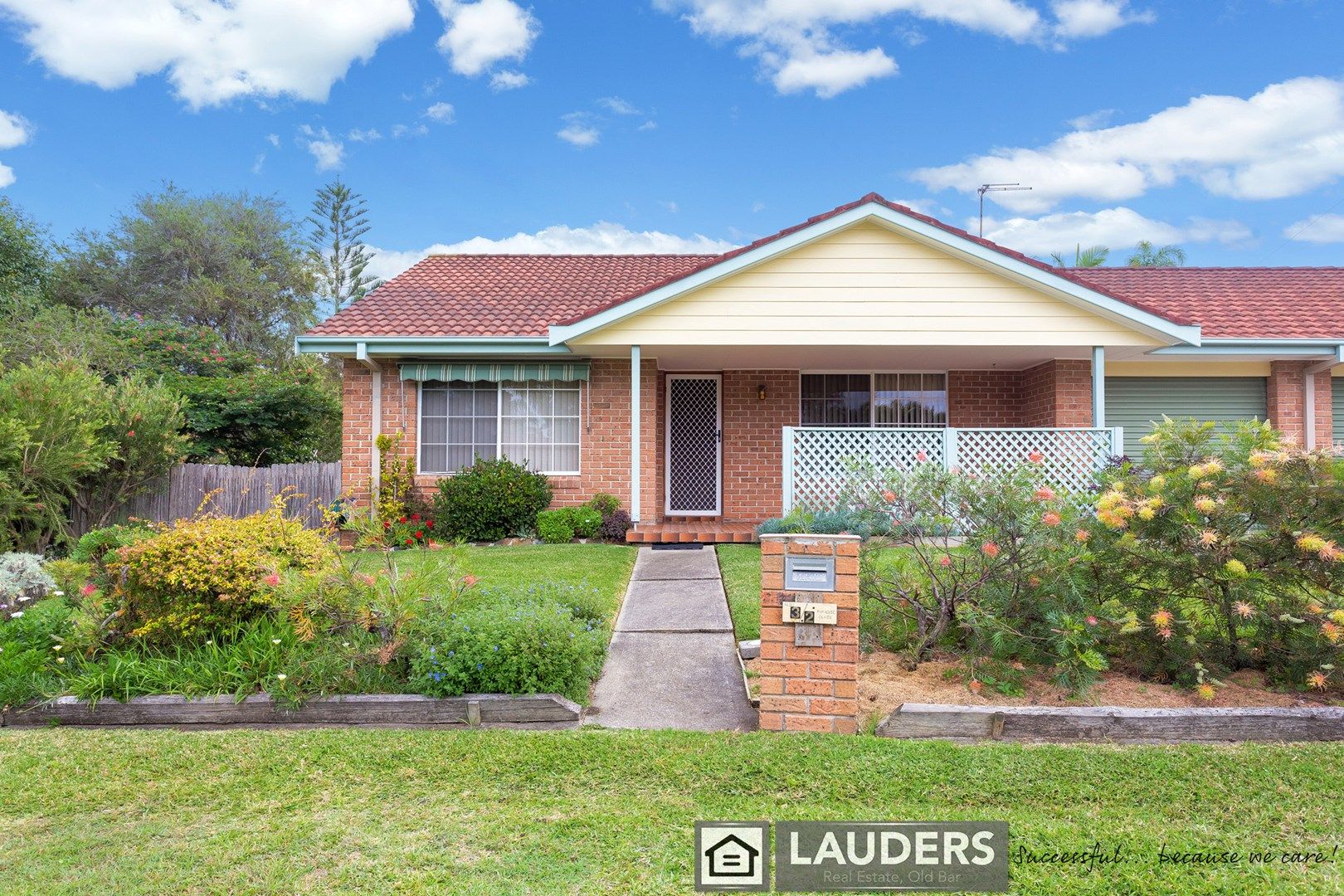 3/2 Paradise Close, Old Bar NSW 2430, Image 0