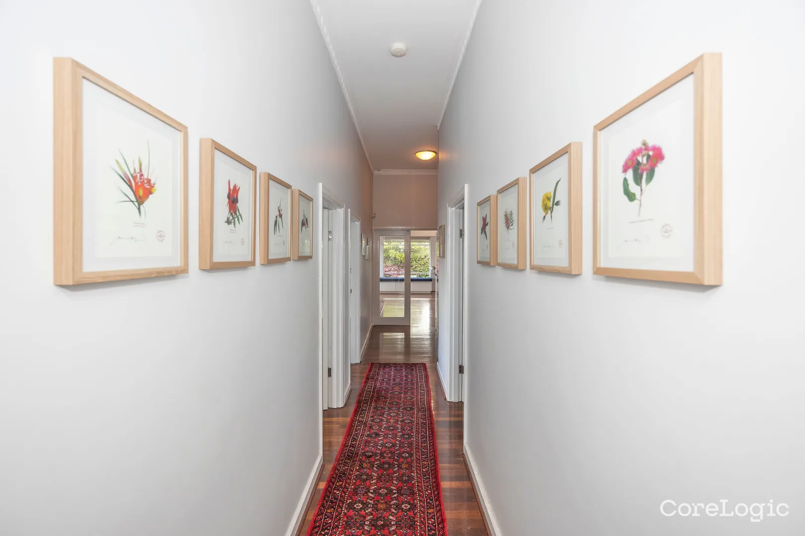 House in Bayswater - View 4