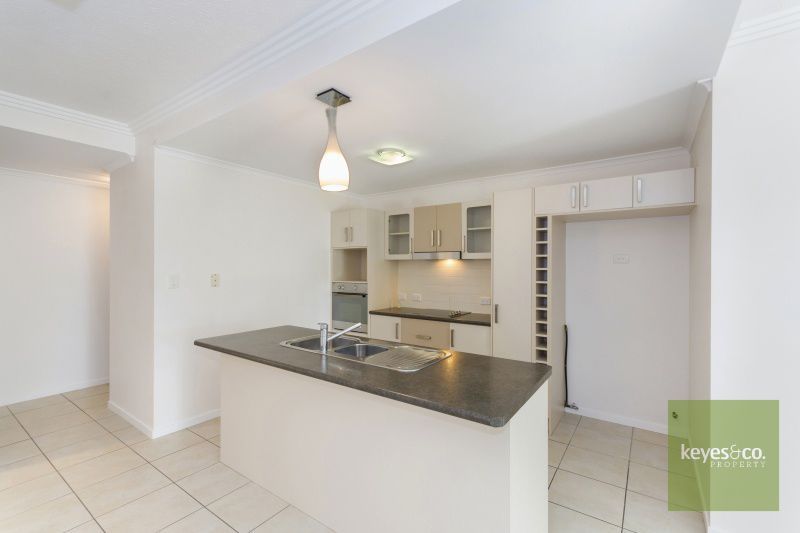 5/6-24 Henry Street, West End QLD 4810, Image 2