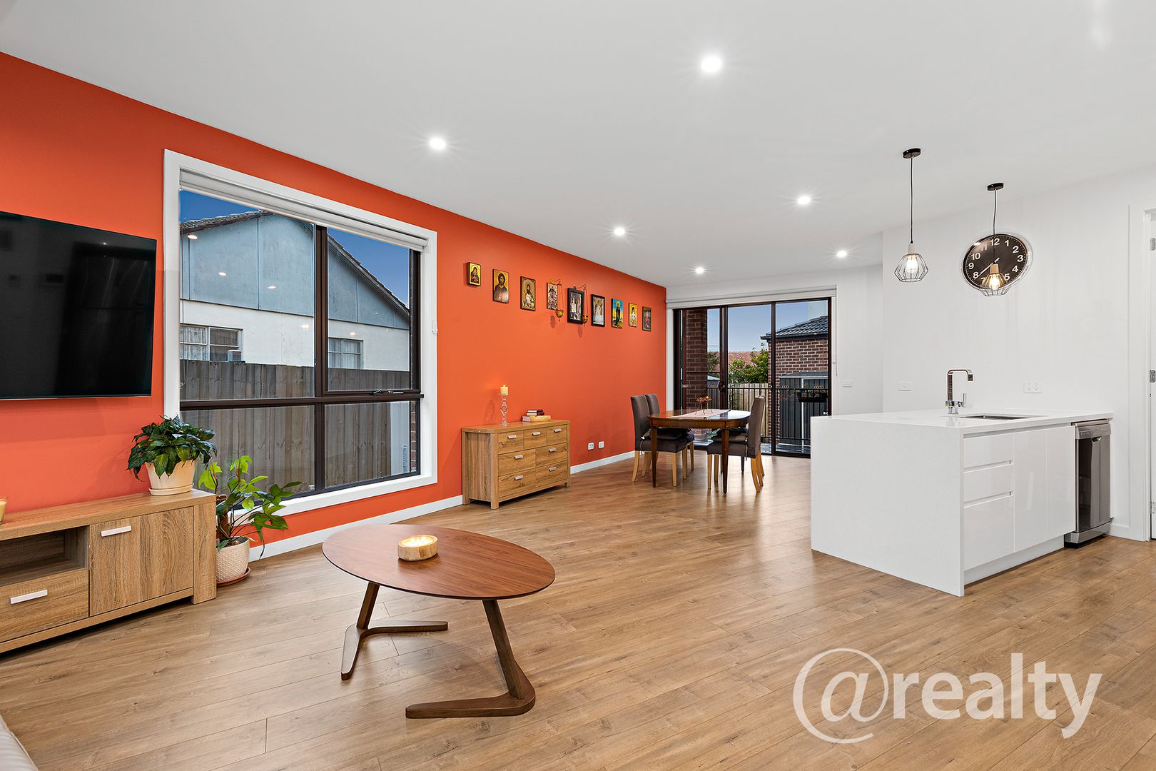 1/8 Reid Court, Dandenong North VIC 3175, Image 2