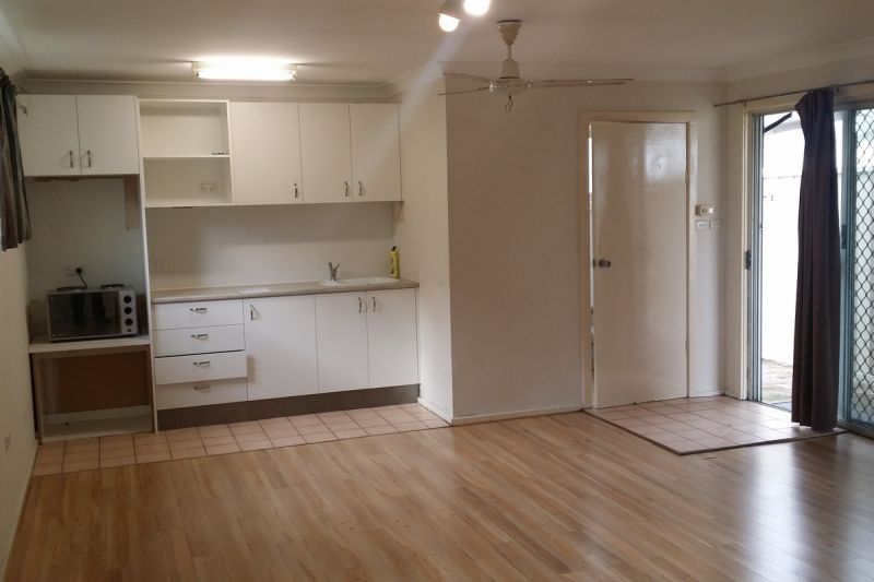 1 bedrooms Apartment / Unit / Flat in 8a Edwards Street CARDIFF NSW, 2285