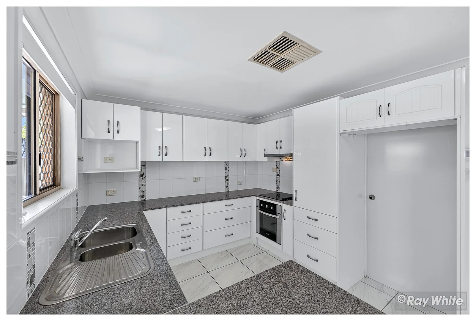 Additional image 10 of 44 O'Shanesy Street, Koongal QLD 4701