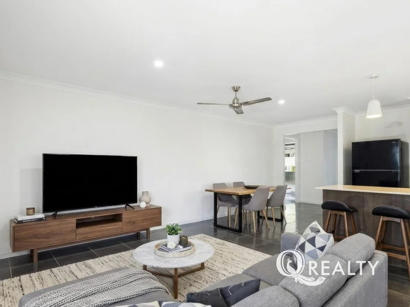 Additional image 4 of 14 Maurie Pears Cres, Pimpama QLD 4209