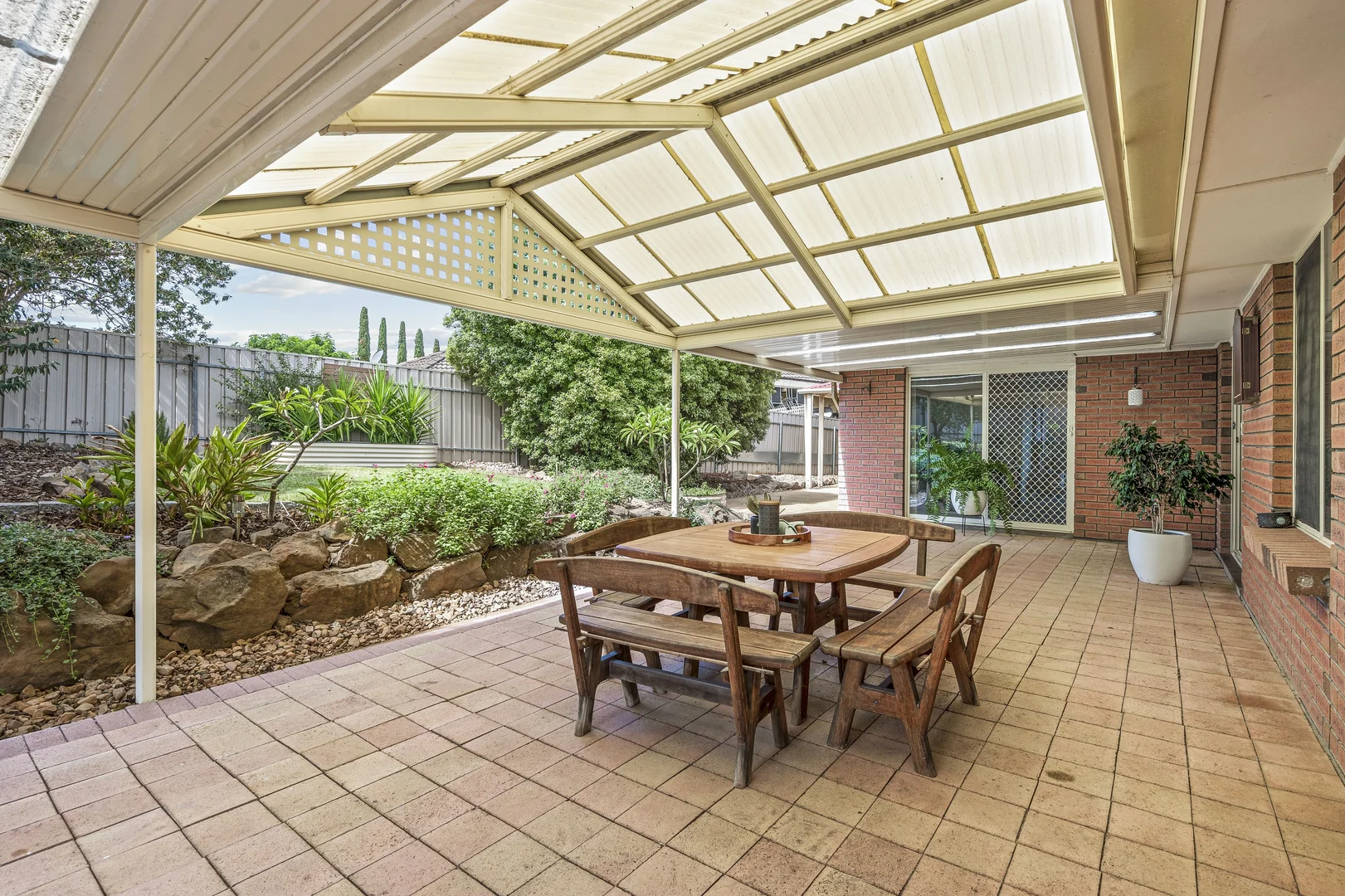 Additional image 21 of 2 The Crescent, Seaford Rise SA 5169