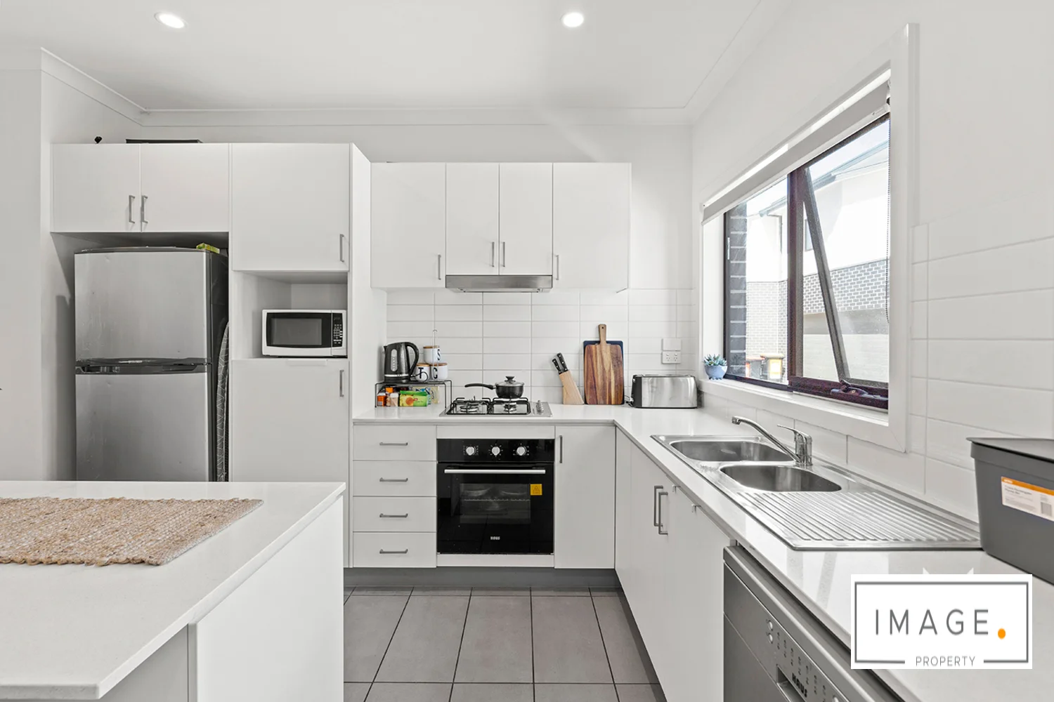 Additional image 4 of 6/41 Latham St, Werribee VIC 3030