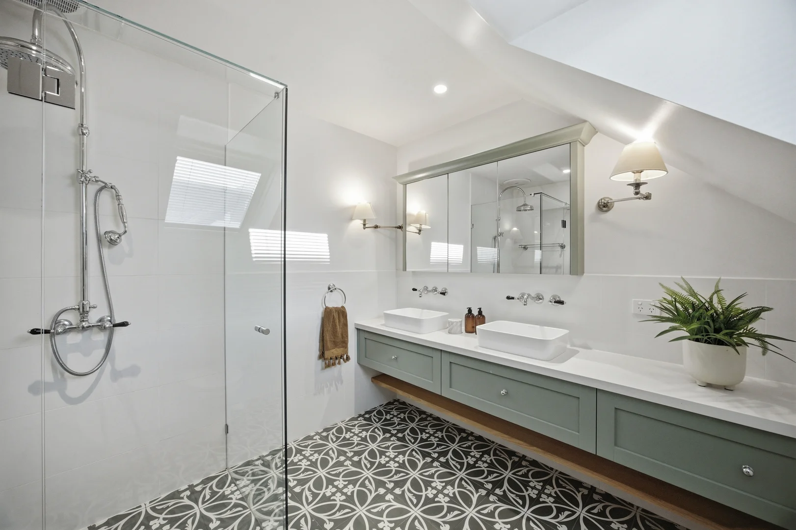 Additional image 11 of 14B Retreat Road, Hampton VIC 3188