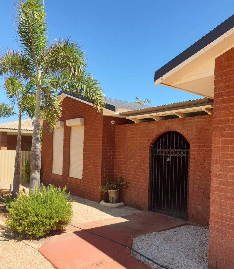 5 Willesee Street, Carnarvon WA 6701 Domain