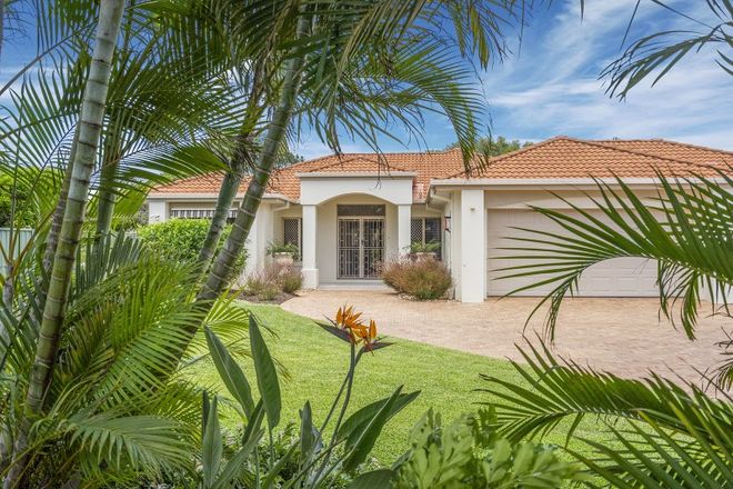 Picture of 16 Whitehaven Place, BANKSIA BEACH QLD 4507