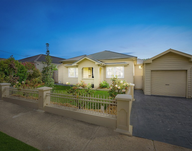 8 Lascelles Avenue, Manifold Heights VIC 3218
