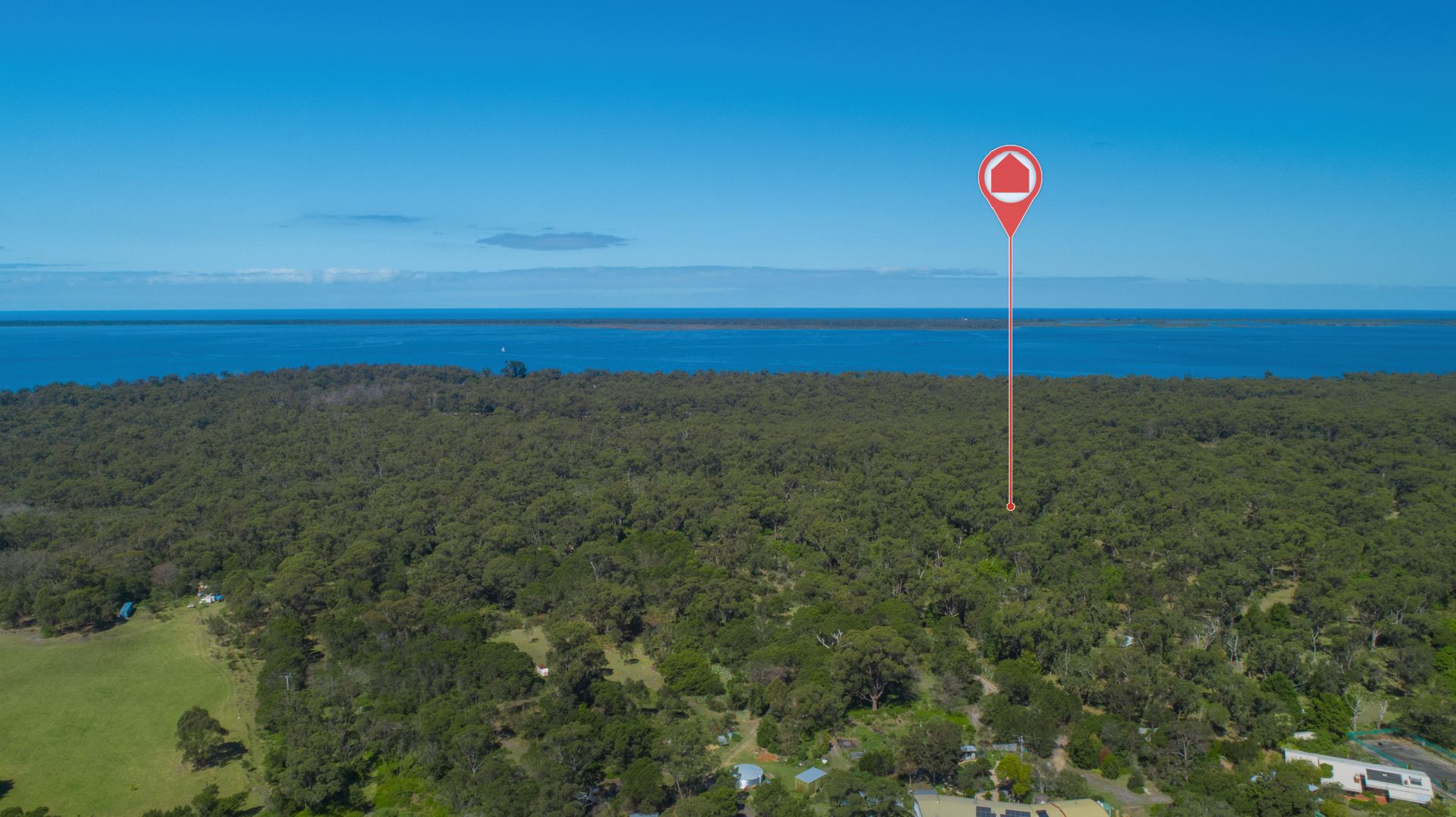 290 Gravelly Point Rd, Raymond Island VIC 3880, Image 2