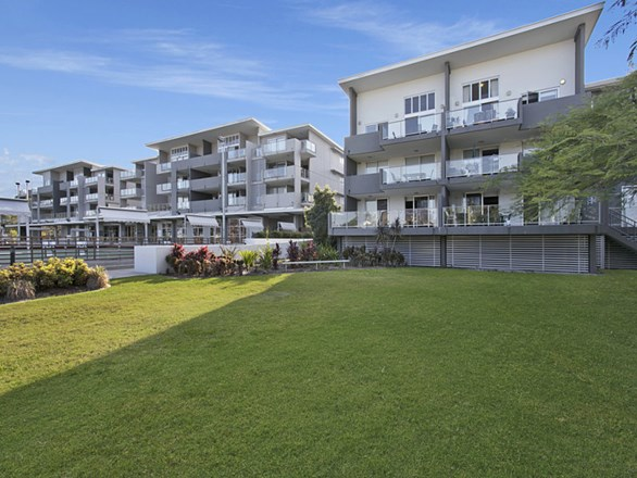 112/95 Clarence Road, Indooroopilly QLD 4068