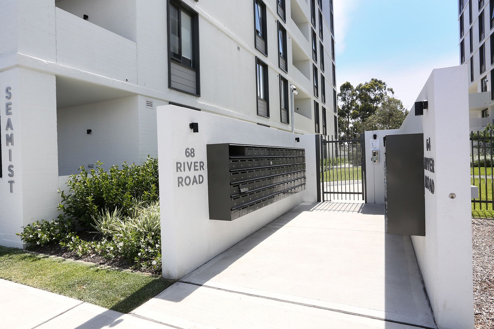 121/68 River Road, Ermington NSW 2115, Image 2