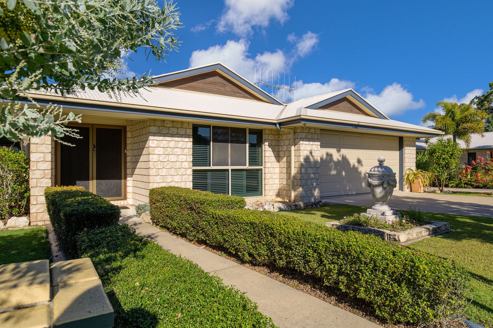 29 Summer Way, Tin Can Bay Property History & Address Research Domain