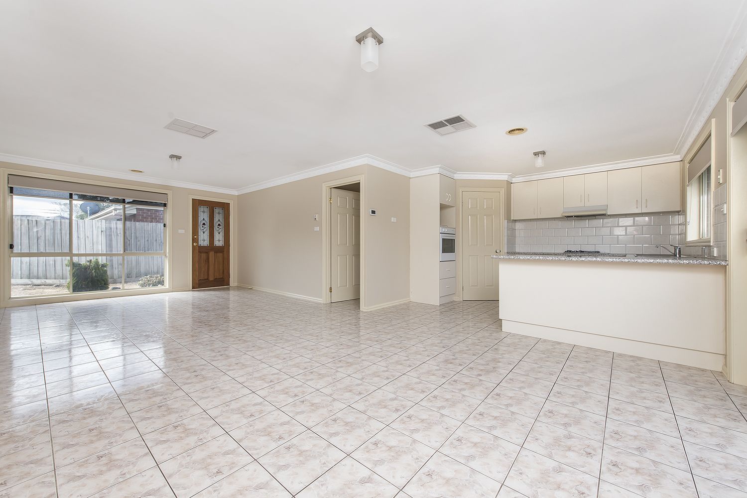 2/275 Victoria Street, Altona Meadows VIC 3028 House For Rent Domain