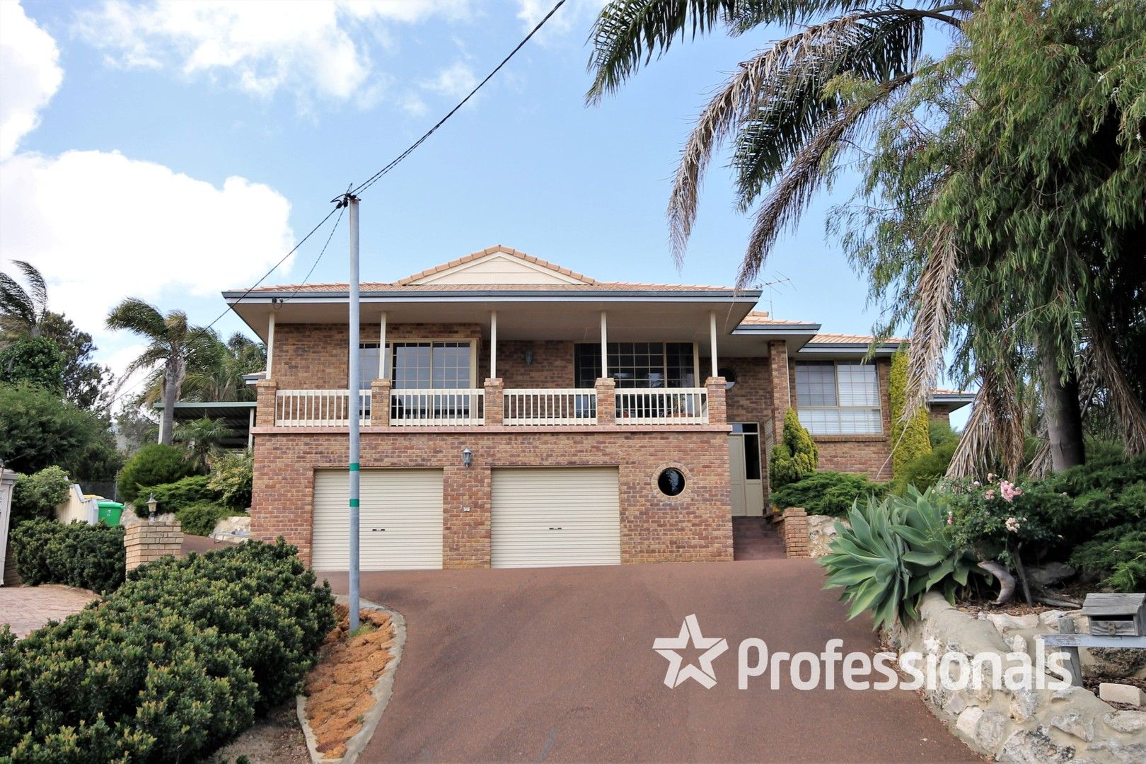 3 bedrooms House in 8 Blue Manna Place AUSTRALIND WA, 6233