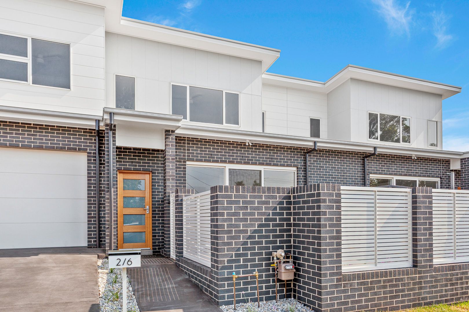 2/6 Hopetoun Lane, Oak Flats NSW 2529, Image 1