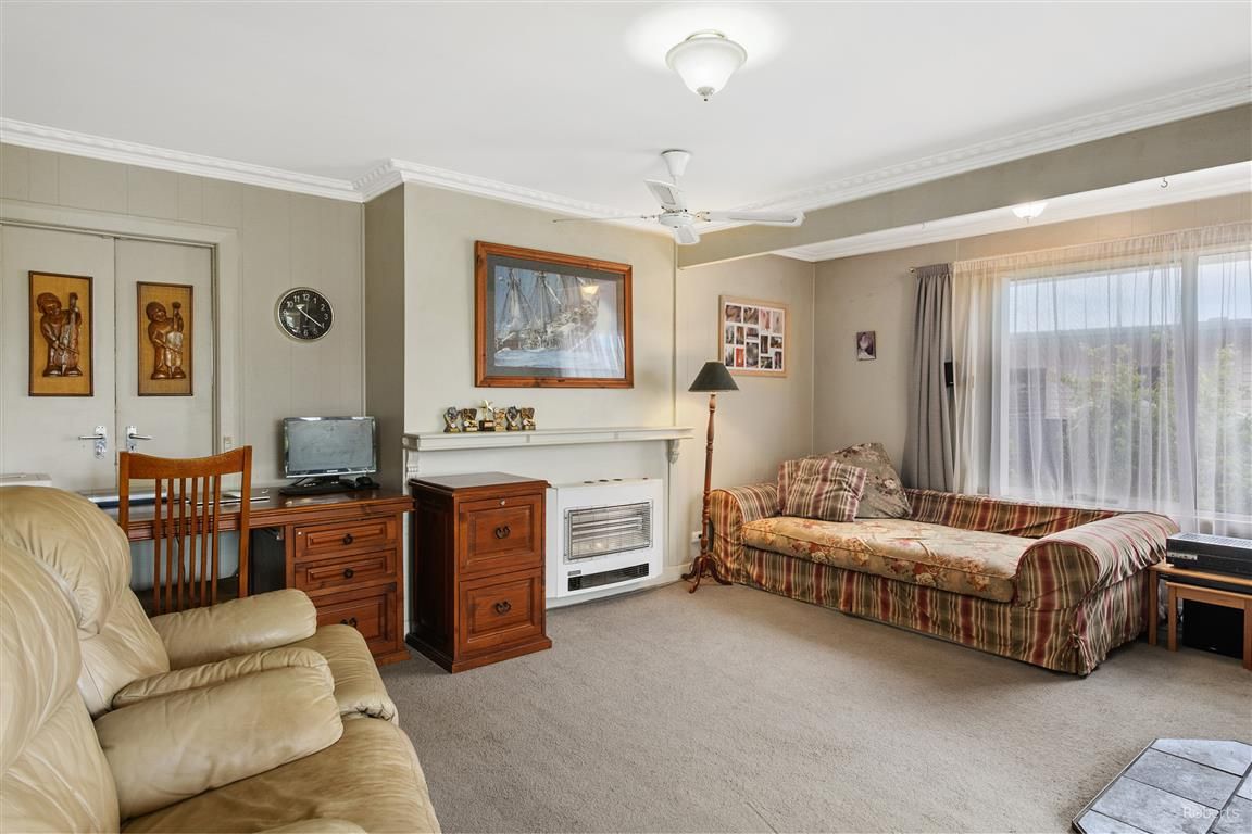 16 Whitelaw Street, Ulverstone TAS 7315, Image 1