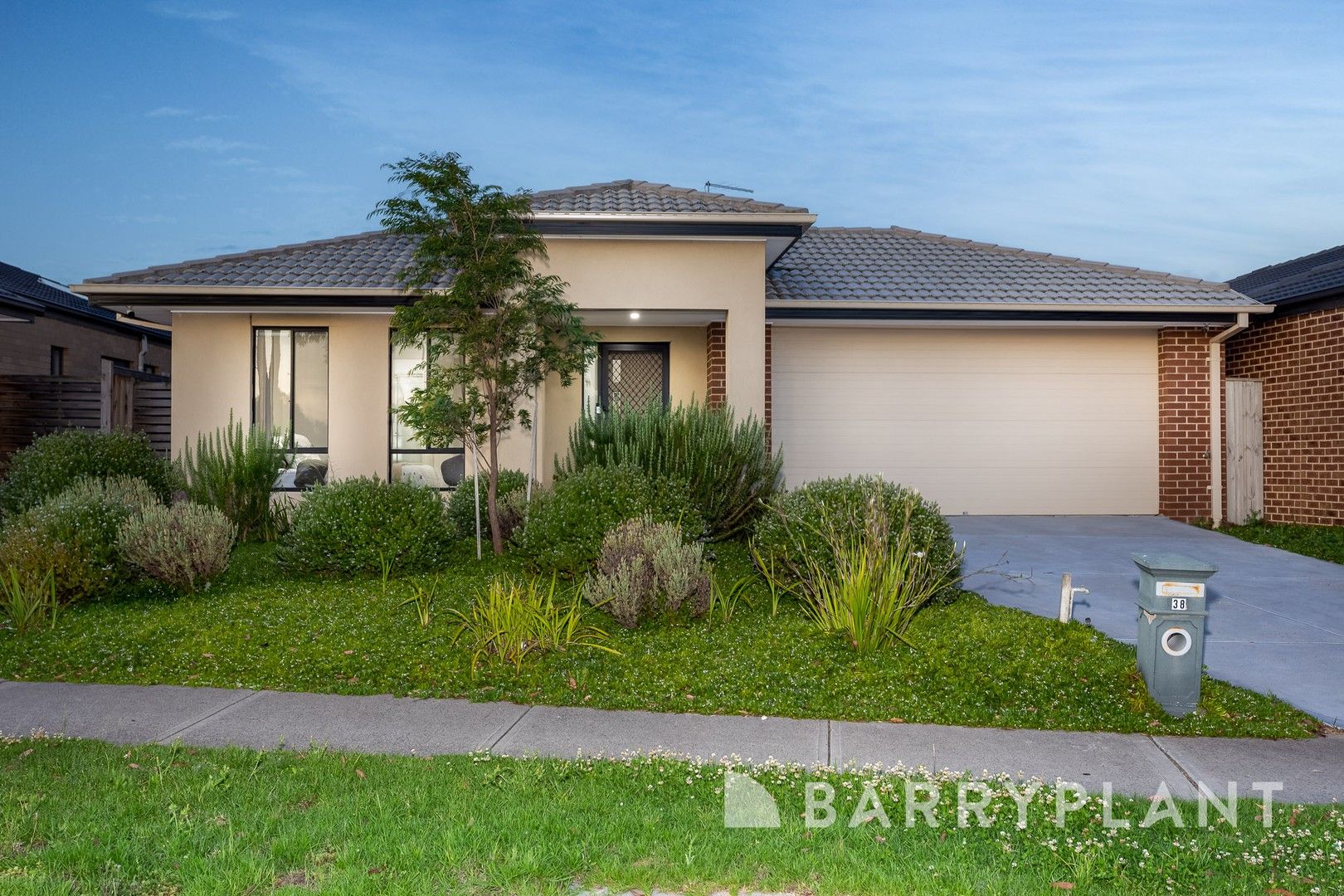4 bedrooms House in 38 Grassbird Drive POINT COOK VIC, 3030