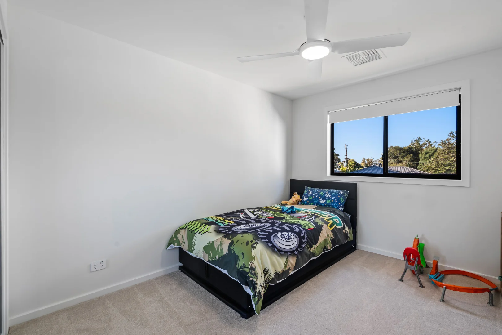 Additional image 9 of 31B Laguna Parade, Berkeley Vale NSW 2261