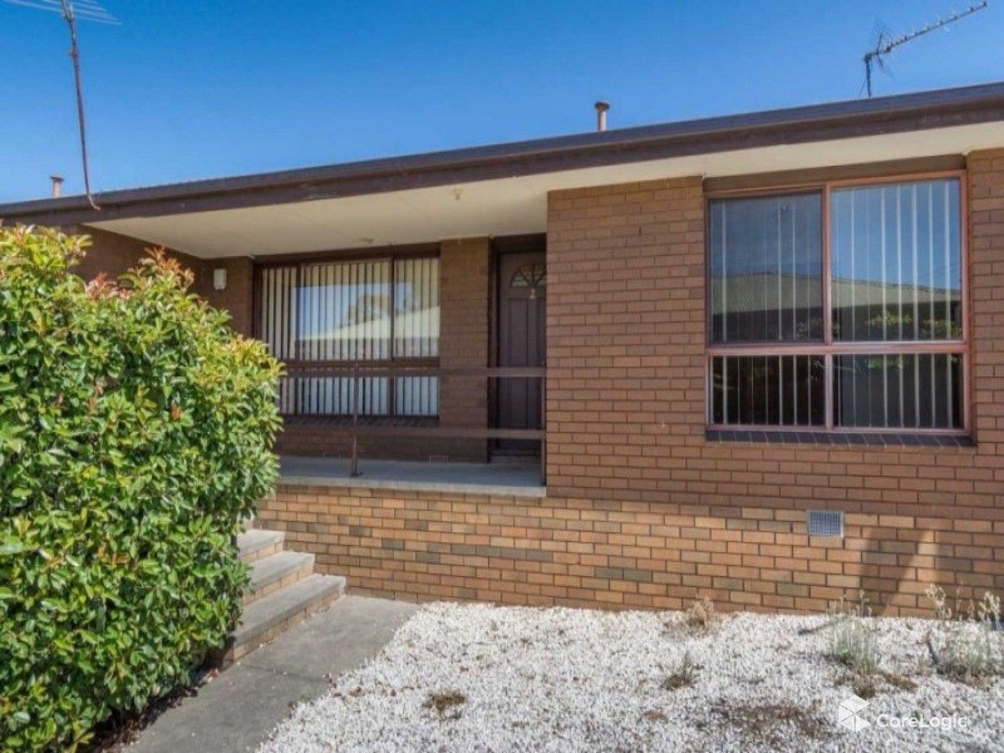 2 bedrooms Villa in 2/919 Geelong Rd CANADIAN VIC, 3350